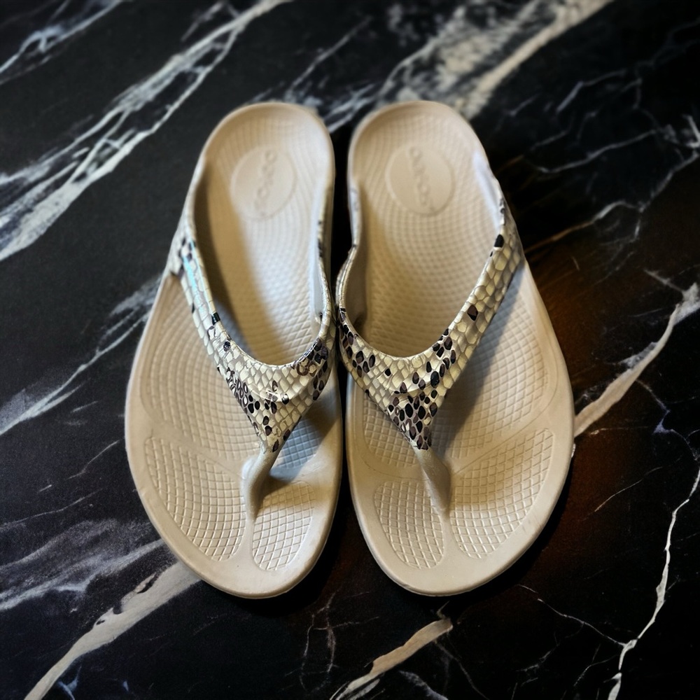SNAKESKIN OOFOS